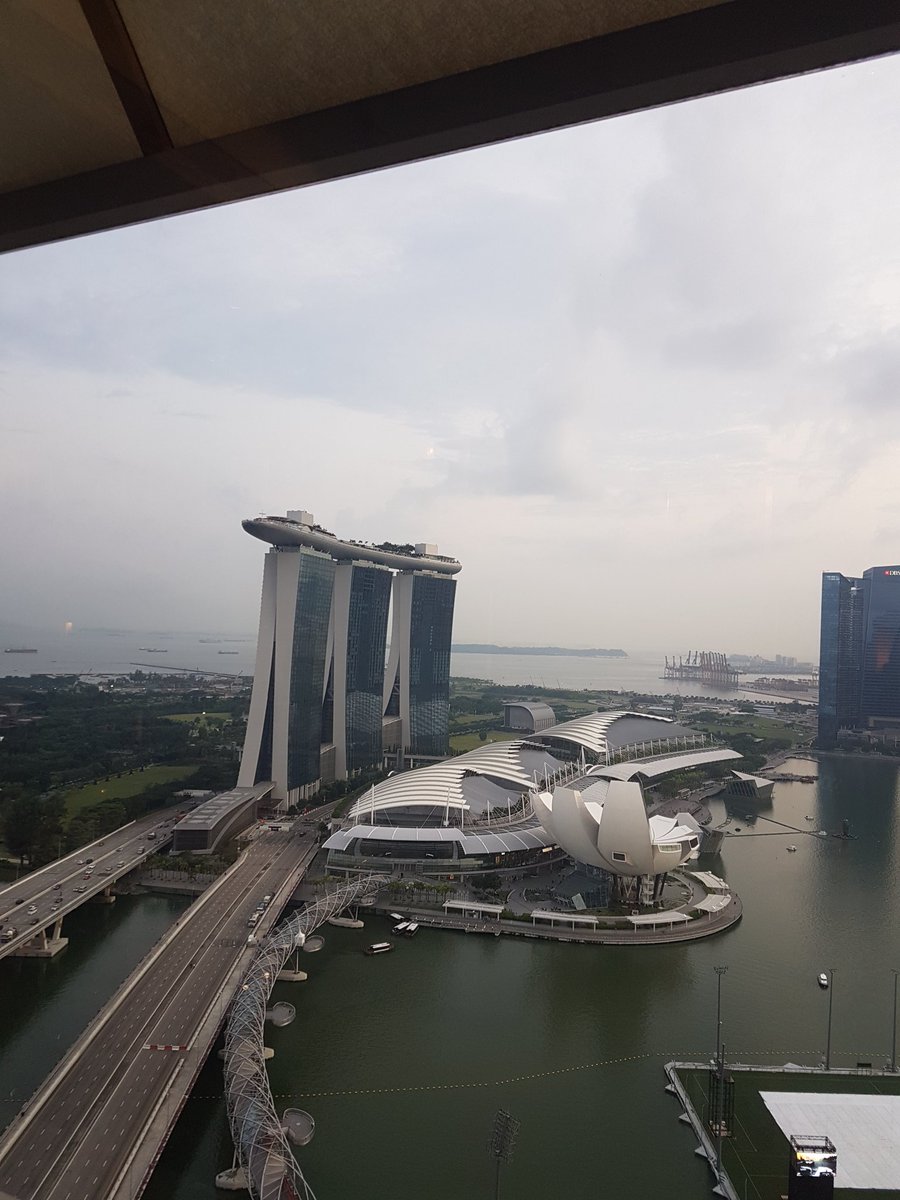 Formula 1 weekend but first a few drinks at the Club lounge