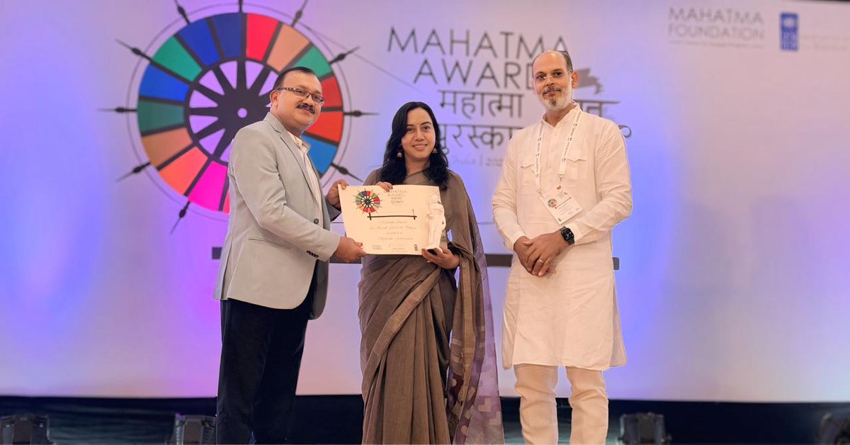 SpheruleNGO's tweet image. We are humbled to receive the prestigious Mahatma Gandhi Award in Delhi.
This honour celebrates our journey of teamwork, dedication & commitment to change.
#MahatmaGandhiAward #SpheruleFoundation #Teamwork