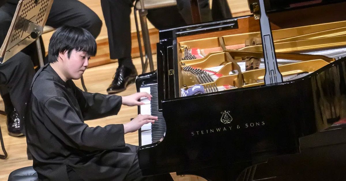 Tonight's concert with the Czech Philharmonic and pianist Mao Fujita at the Dvořák Hall, featuring the music of Strauss and Shostakovich, will be livestreamed for medici.tv subscribers. 

Details here: medici.tv/en/concerts/se…
