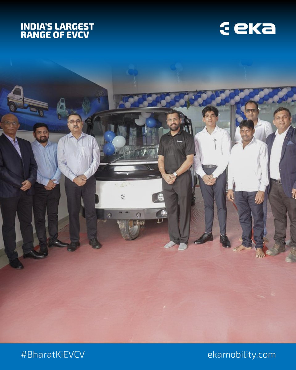 ekamobility's tweet image. @ekamobility  Inaugurates All-Range Electric Vehicle Dealership in Mumbai in Partnership with Rajas Ride
📍 : Next to Parmar Industrial Estate, NH 48, Landmark: Vasai Phata, Vasai (East), District Palghar, Maharashtra -401208

📞 Rajas Motors – 9594971539/9850001923

#EKAMobility