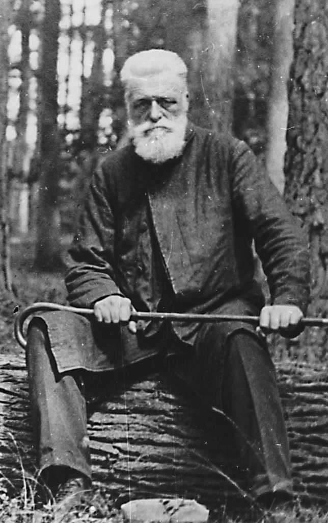 🏔 W 1924 roku Polska obdarowana została jednym z najwspanialszych prezentów w dziejach❗ Otrzymała na własność jedną trzecią powierzchni Tatr. Darczyńcą był hrabia Władysław Zamoyski 🇵🇱. 

🗓️ Dziś mija 1⃣0⃣1⃣. rocznica jego śmierci. 

💬 „Majątku, jaki mi Bóg w ręce oddał,