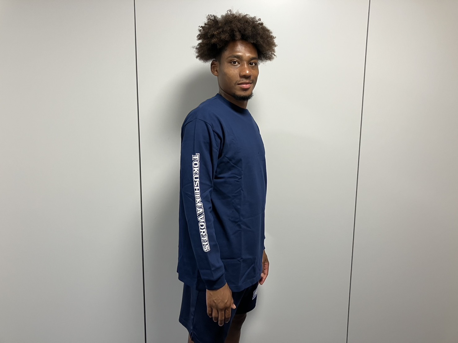 【激レア】徳島ヴォルティス　長袖シャツ 激レア】徳島ヴォルティス 長袖 公式 シャツ