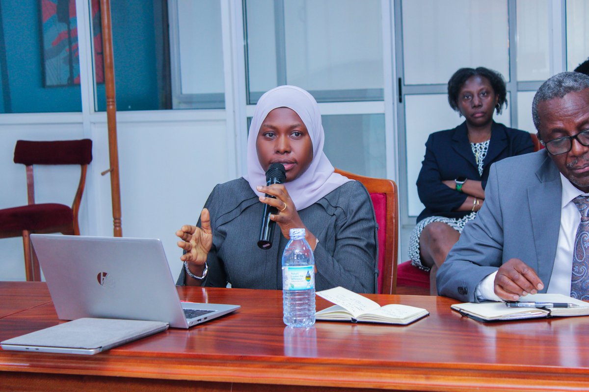 innovationhubug's tweet photo. Yesterday, @MoICT_Ug held a strategic engagement with the Deputy Head of @mopsuganda , Ms. Jane Kyarisiima Mwesiga, to review sector performance in service delivery.

The meeting brought together all entities under the Ministry to reflect on milestones achieved, challenges encountered, and the next steps for advancing the ICT sector. 

Discussions focused on assessing the sector’s progress and its contribution to national service delivery, as well as strengthening cross-sector collaboration to enhance institutional performance and deliver better services to citizens.
