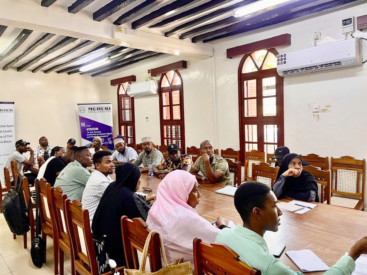 Hon. Hassan Mohamed attended MUHURI's forum on CSOs &amp; HRDs, discussing economic challenges, resilience, and support for human rights defenders. United for justice, equity, and dignity. #humanrights #civilsociety #JusticeForAll #lamuvoices