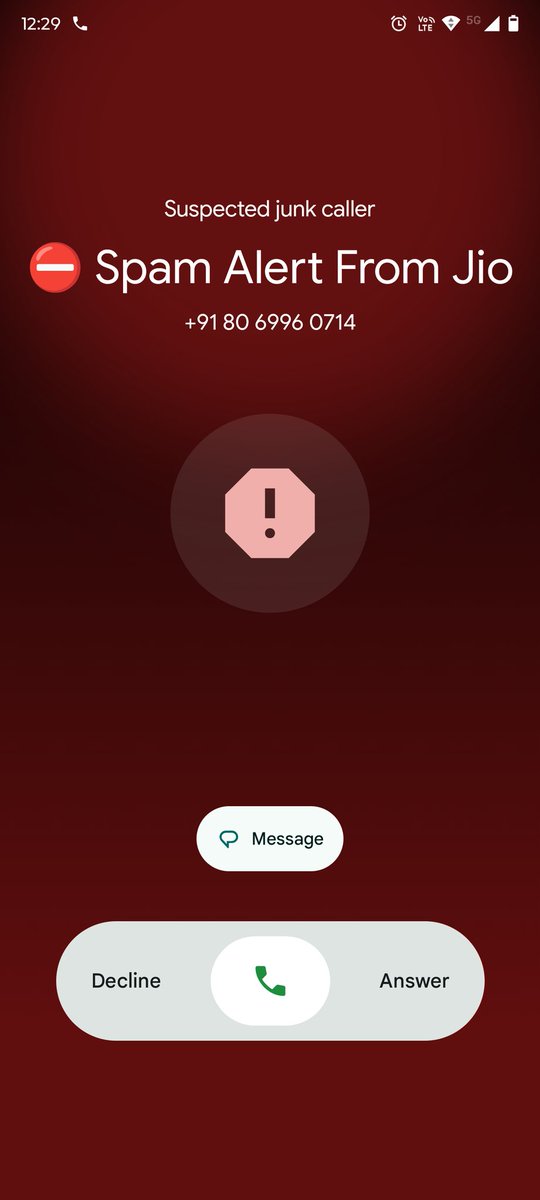 patel_grv's tweet image. &quot;Spam Alert From Jio&quot;

I am seeing it for the first time on my jio Number, I was aware of Airtel promoting the8Span Call Filter but never heard anything from @reliancejio 

#TestingByGaurav