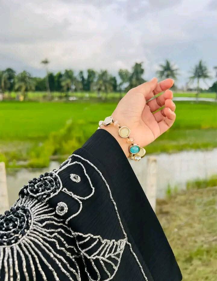 বার বার রিকুয়েষ্ট দিয়ে আবার কেন্সেল করে আপনি কি বুঝাতে চান আপনি  কিনকা গীমা🙂