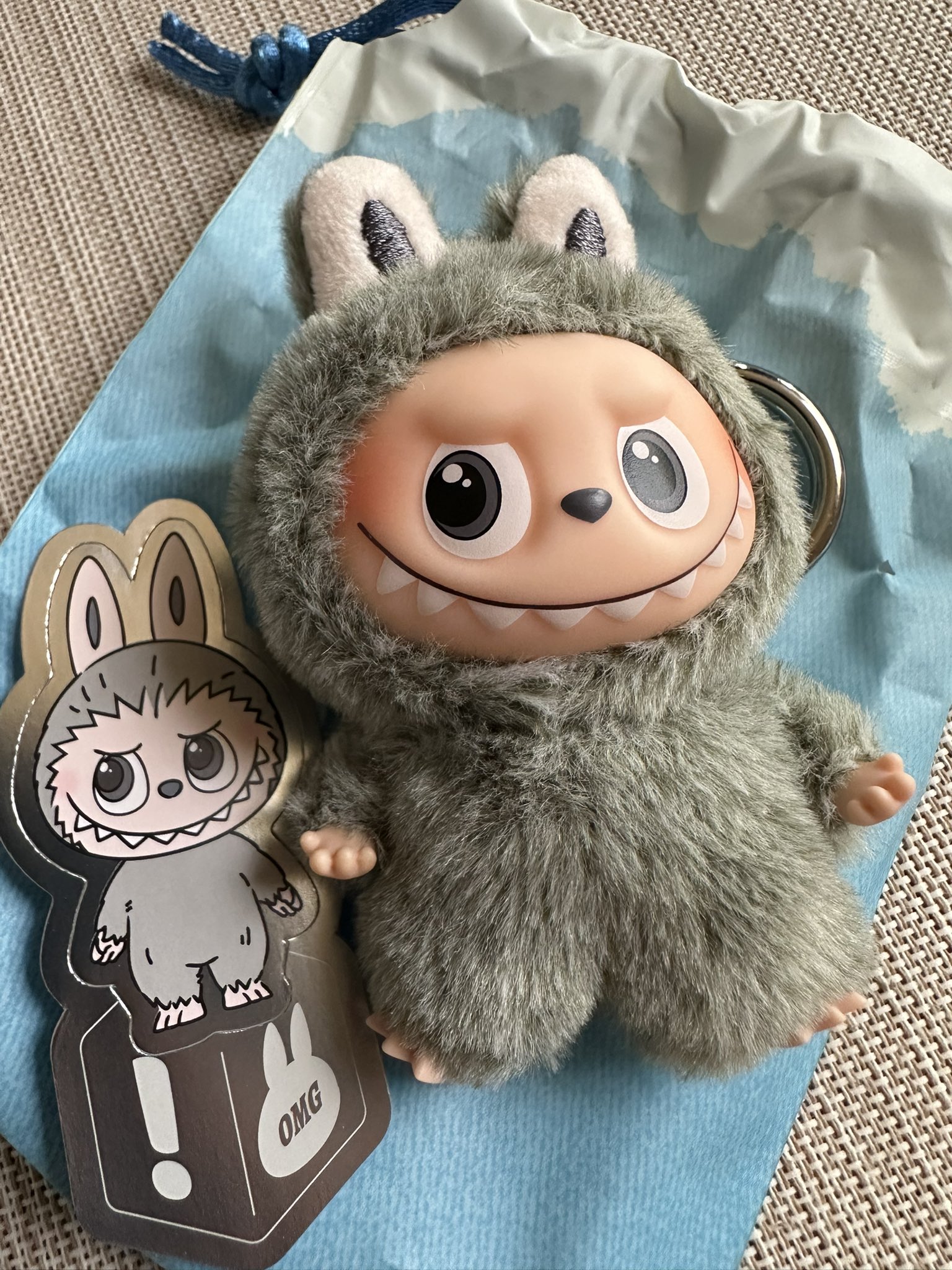 POP MART ラブブ　シークレット　本日のみ Pop Mart Labubu The Monsters Big into Energy Series