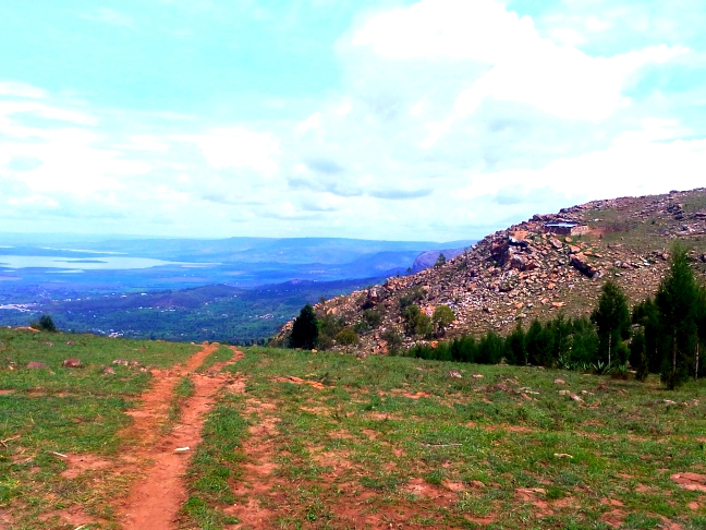 Exploring Rwanda continues! All Cameras on <a href="/KireheDistrict/">Kirehe District</a>  during #KireheRace weekend (11–12 October). Discover the beauty of #Nyarubuye’s rocky landscapes, adventure tourism at its best!

#Intaganzwa #VisitKirehe #KireheRace2025

<a href="/TityKayishema/">Kayishema Tity Thierry</a> <a href="/DanKatabarwa/">Dan Katabarwa</a>  <a href="/cyclingrwanda/">𝙁𝙀𝙍𝙒𝘼𝘾𝙔</a>