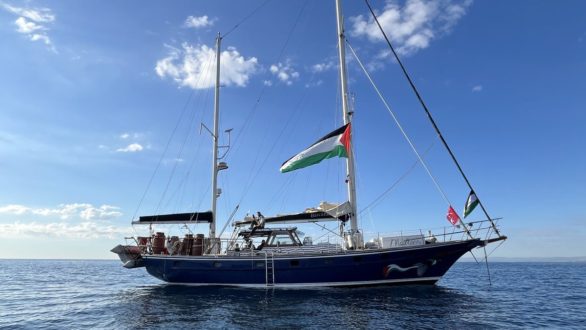 Global Sumud Flotilla: Το τελευταίο σκάφος συνεχίζει παρά τον αποκλεισμό - Τουλάχιστον 500 ακτιβιστές έχουν απαχθεί από το Ισραήλ politic.gr/kosmos/global-…