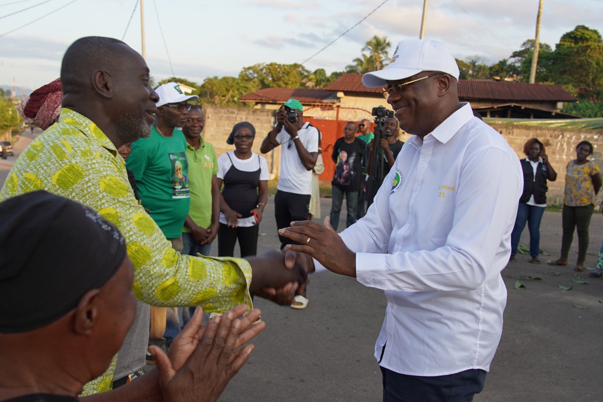 L’Union pour la République (UPR) a officialisé son soutien au candidat de l’Union Démocratique des Bâtisseurs (UDB) pour le second tour, en la personne de Paul-Marie Gondjout.