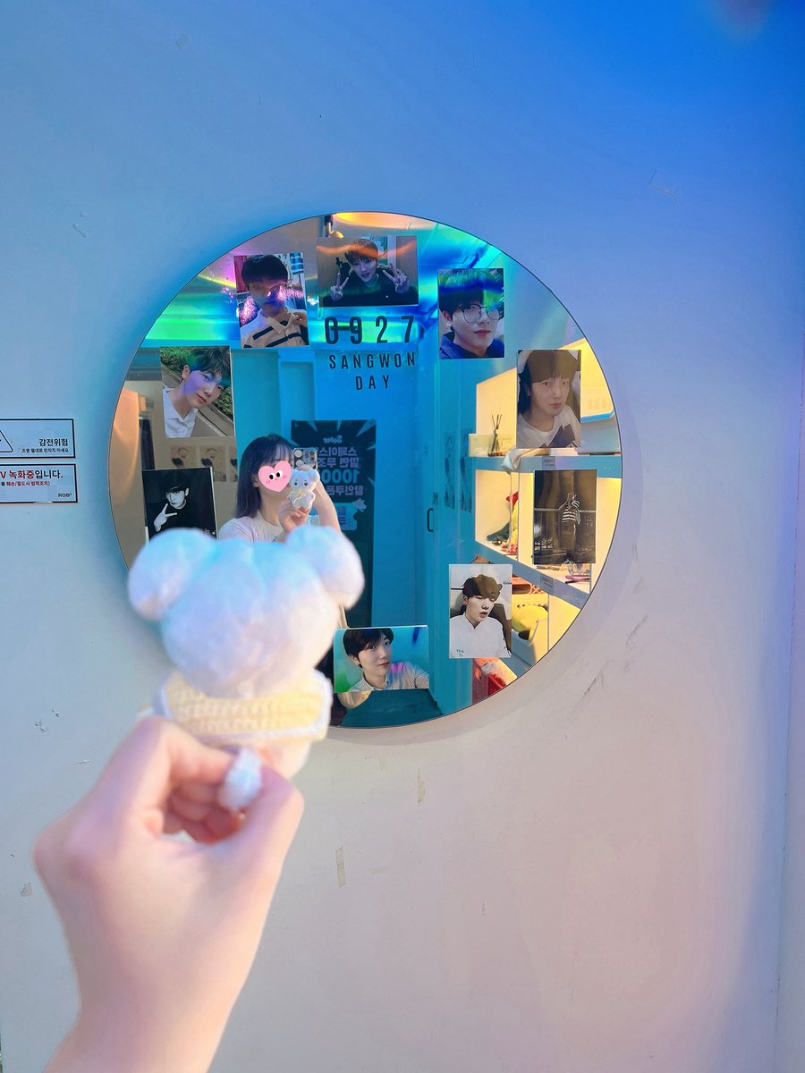 sswonchukki's tweet photo. 예쁘게 꾸며주셔서 감사합니다 ₊˚⊹ ♡
덕분에 즐겁게 구경하고 신나게 놀다 가요!
상원이랑 같이 찍는 프레임이라니… 세상 행복하다 🥹💕
#몽글몽글한_상원이에게
#Cozy_Sangwon_Day https://t.co/GfdqQtvN6q