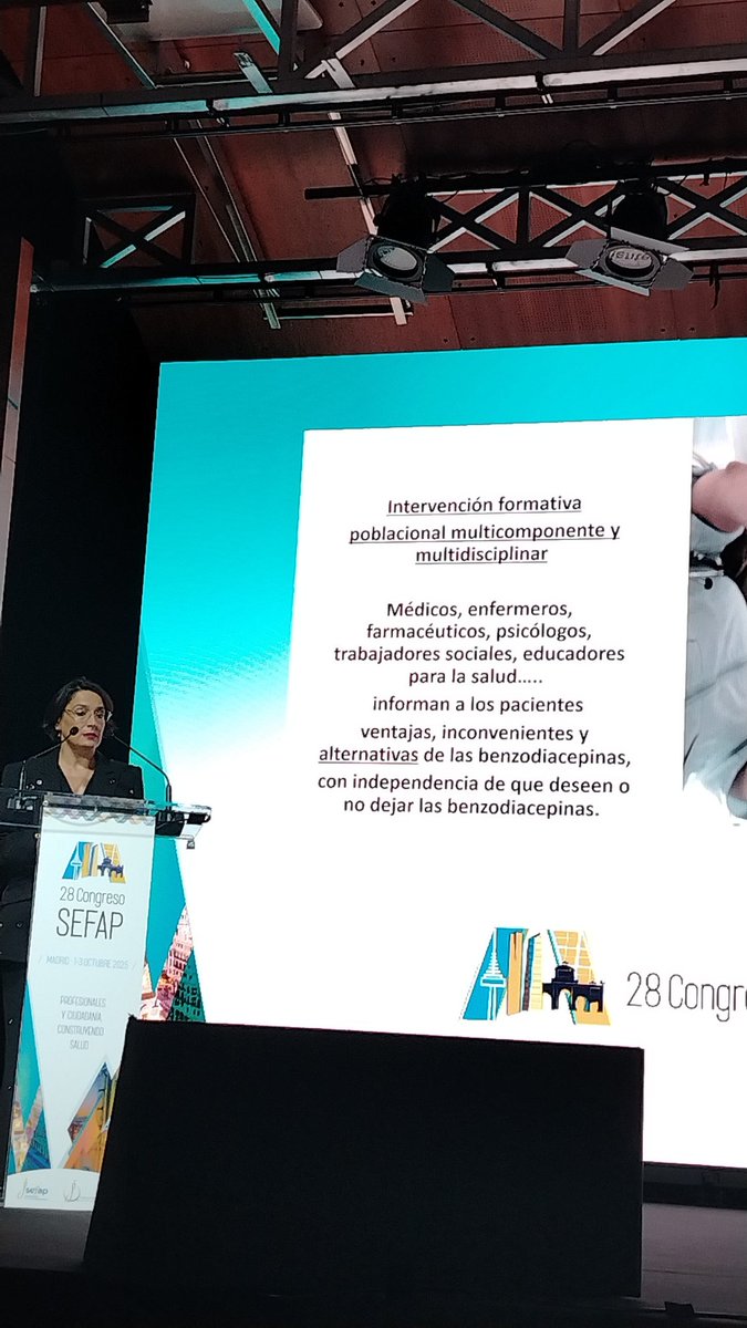 CO-8/ Continuamos con Ingrid Ferrer revisando el impacto en el uso de  tranquilizantes tras 2 años de una campaña educativa a la población: BENZOSTOP
"A veces, en vez de arreglar el mundo roto que tenemos,lo arreglamos con pastillas" 
#28CongresoSEFAP