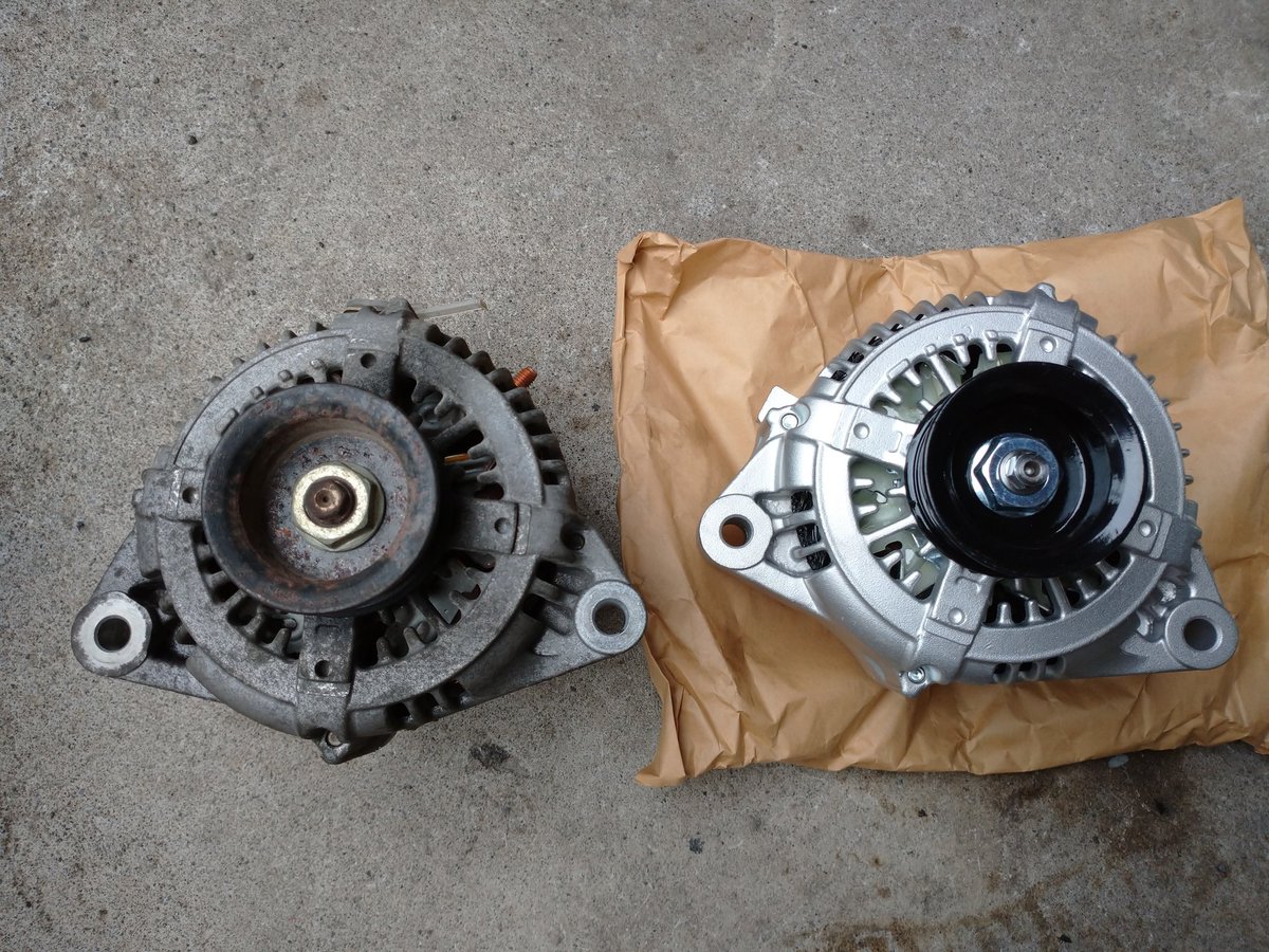 HOT ROAD tweet media