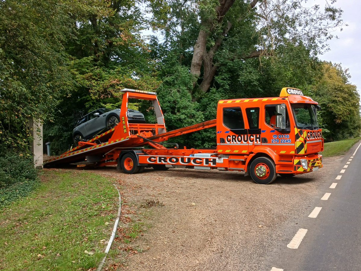 CrouchRecovery's tweet image. One of our Slidebeds in action! 🤩

Always here to get you and your car out of a tricky situation. 🤝

#CrouchRecovery #Slidebed #RoadsideAssistance
