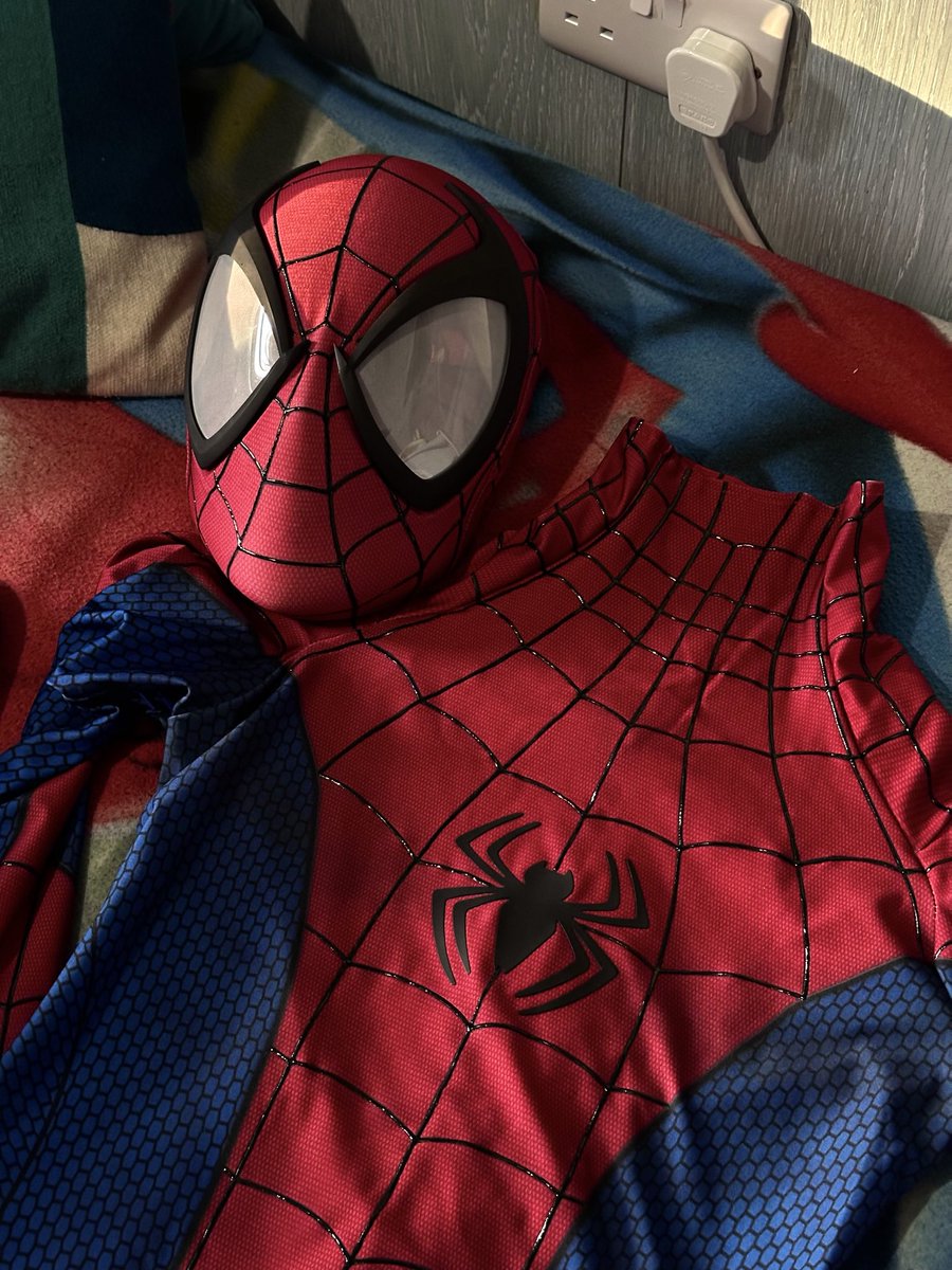 New suit! What do we think?
.
.
#SpiderMan #cosplay #marvel