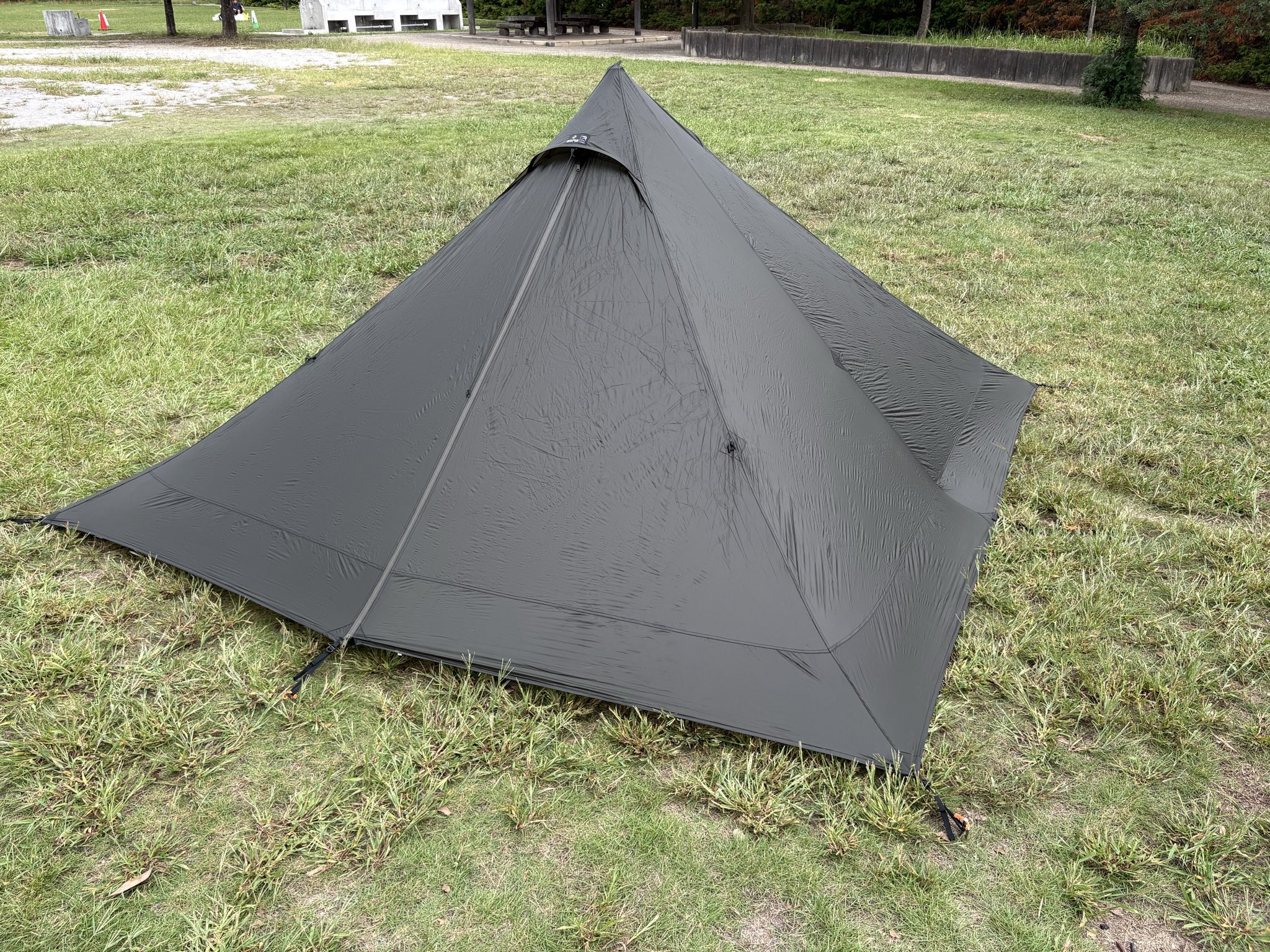 Thous Winds 山羊座ピラミッドテント Amazon.co.jp: Thous Winds テント ソロ 軽量 簡単設営 ワン