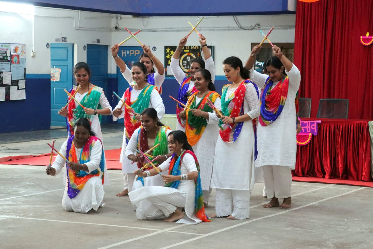 goodshepherdjc's tweet image. GSPS NAVARATHRI CELEBRATION - 2025

Navratri is a celebration of the power of the Goddess and the triumph of good over evil.
.
.
.
.
#gsps #goodshepherd #celebration #powerful #navarathrispecial #navarathri2025 #navarathri #navarathricelebration