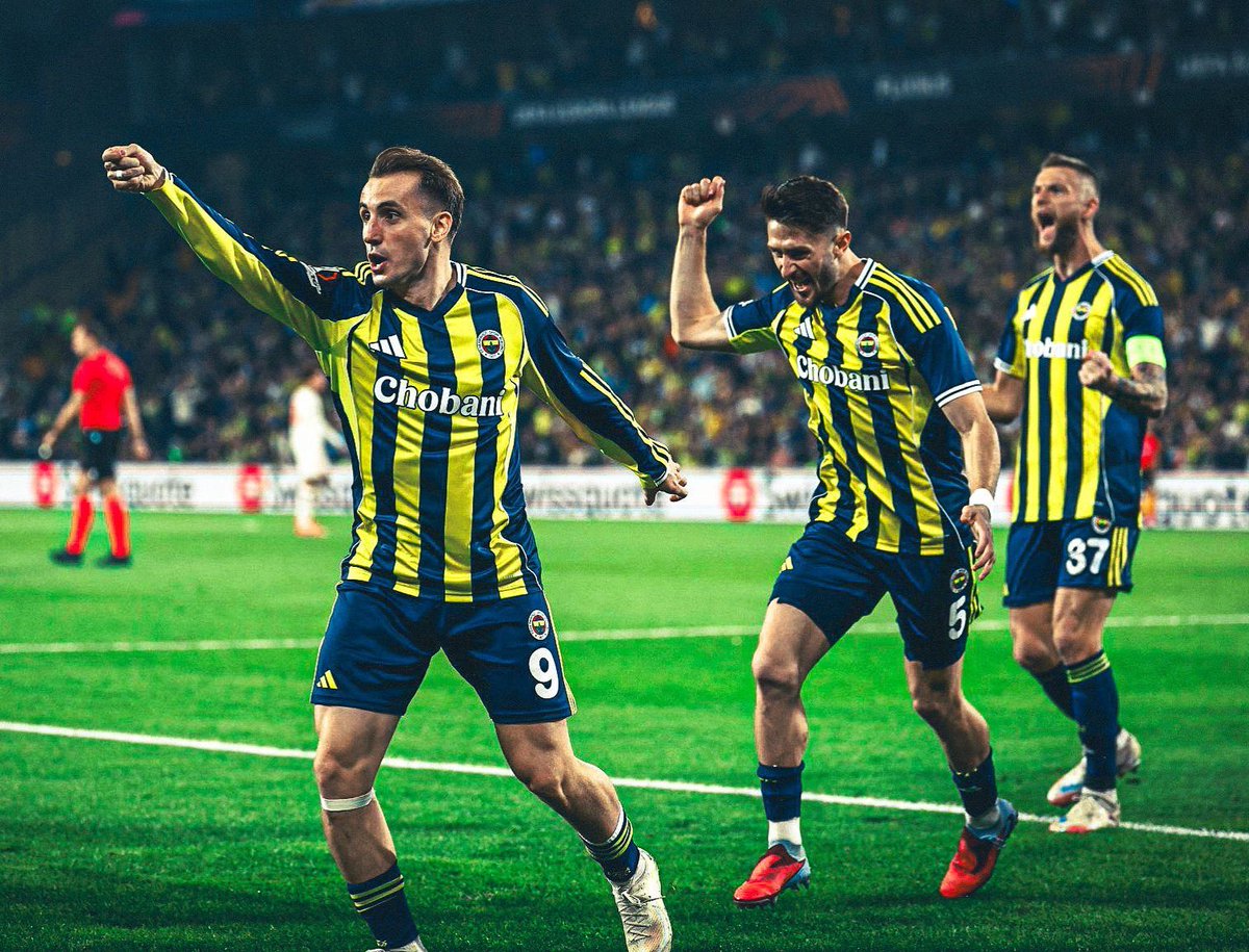 SL_medya's tweet photo. Günaydın 🪄🦸🏻‍♂️ https://t.co/extFvmuMe4