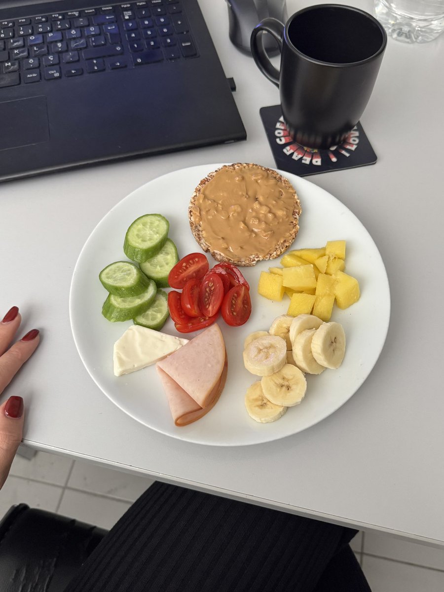 şöyle apalakasız bi kahvaltıyla güne başlayalım