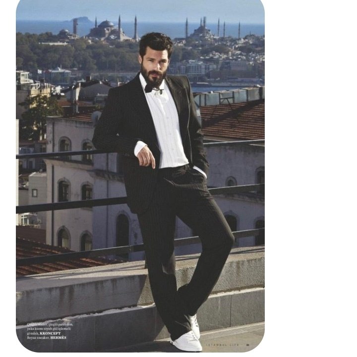 La foto per eccellenza 😉
#SerkanÇayoğlu ed #Istanbul ❤️