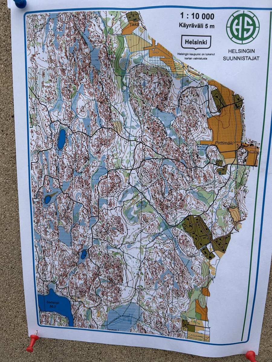 Kadettikoulun Kultakompassi suunnistuskilpailu on käynnissä hienossa syyssäässä Espoon Pirttimäessä. Kiitokset järjestelyistä Helsingin suunnistajille!

#Kadettikoulu ⁦<a href="/mpkkfi/">Maanpuolustuskorkeakoulu</a>⁩ #upseeriksi