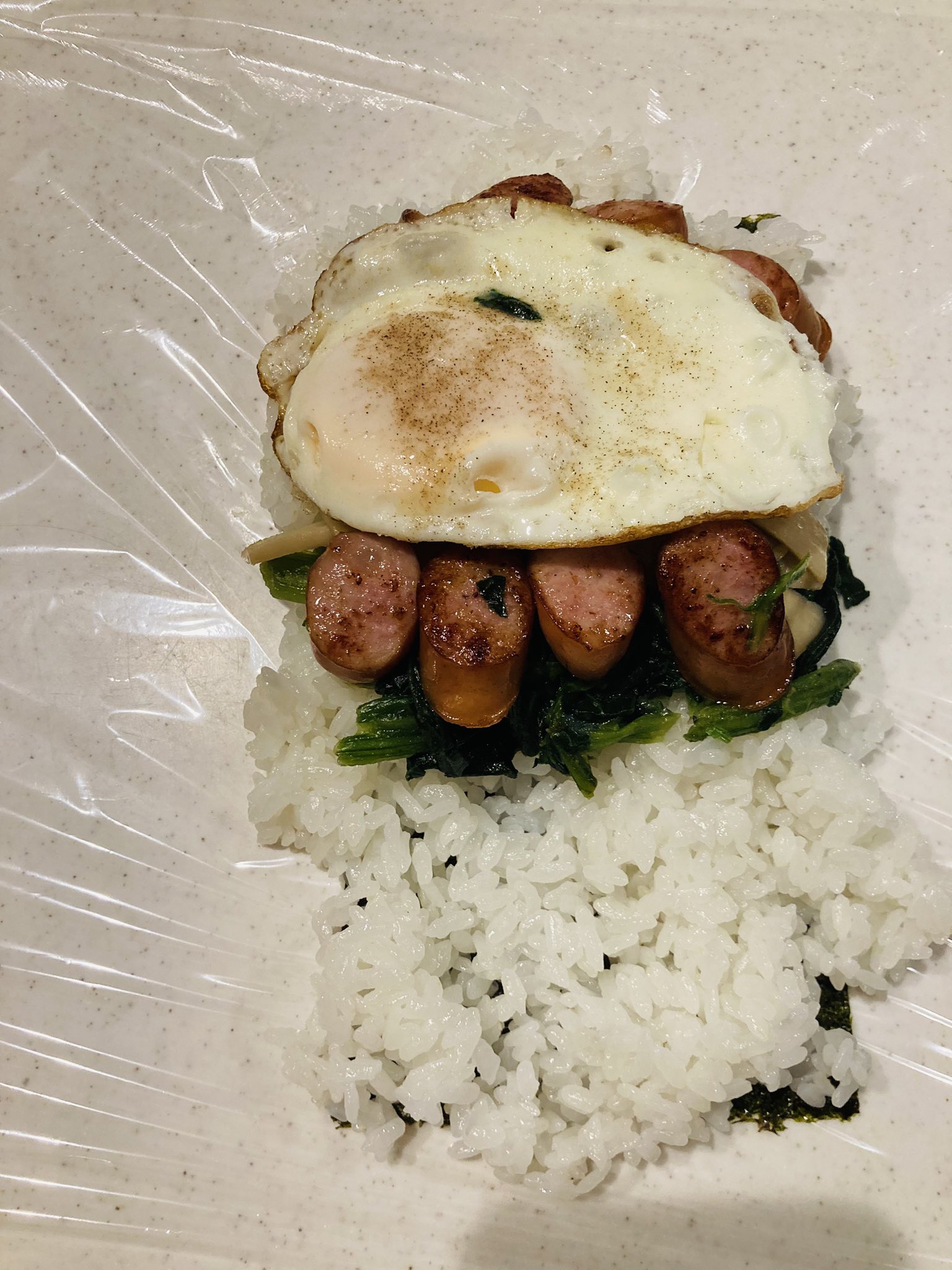 爆弾おにぎりページ 新メニュー！ 具たっぷり「爆弾おにぎり」🍙 数量限定で販売し