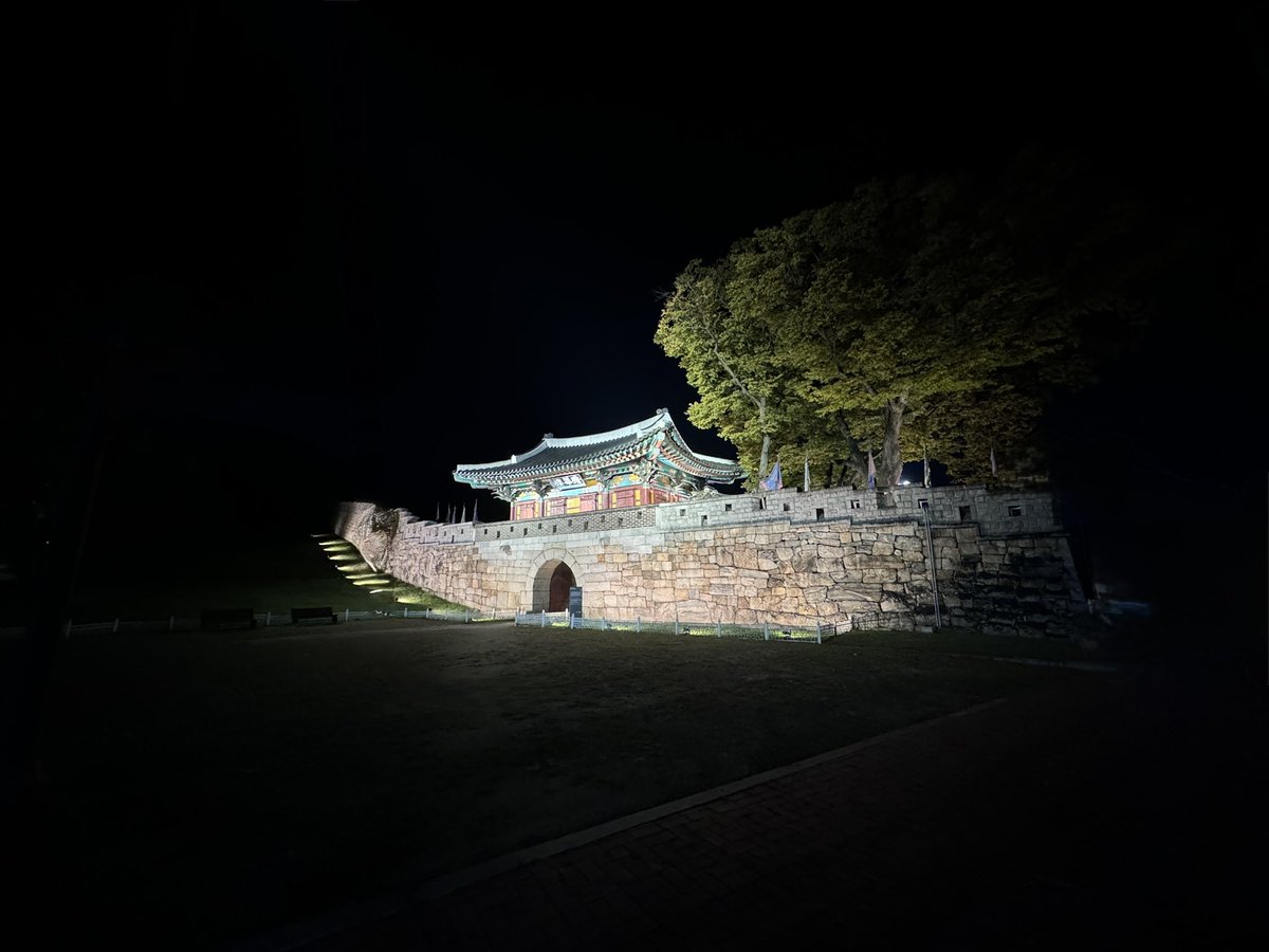 no1super tweet media