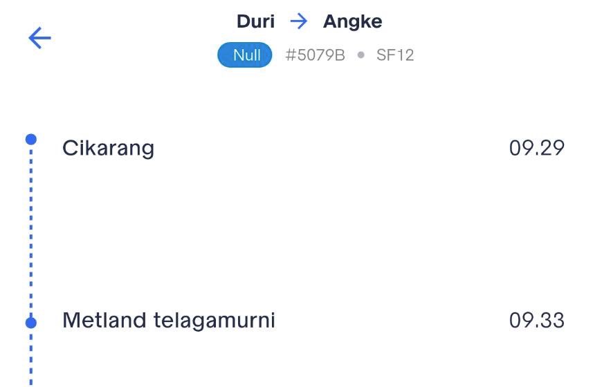 clariasolanacea's tweet photo. aku kehilangan barang berupa tas bekel berwarna biru dongker, isi tasnya kotak bekel besar, kontainer kecil isi cemilan, sama kunci motor di kereta jurusan angke berangkat dari metland cibitung. Bisa diinfokan kalau ditemukan, karena ilangnya di gerbong kereta 🙏🏼 @CommuterLine https://t.co/PMRpiRSh3S