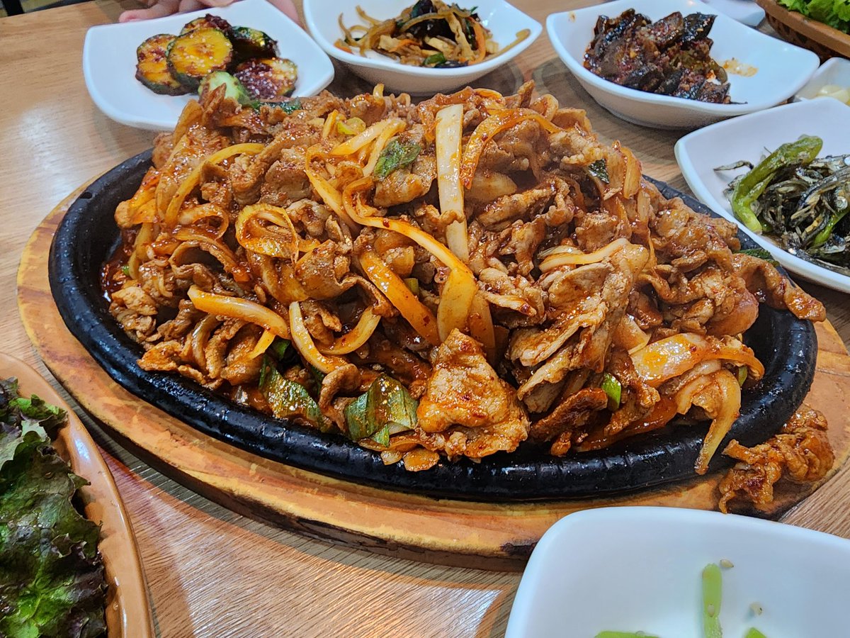 부산이 역시 좋아
고향 최고