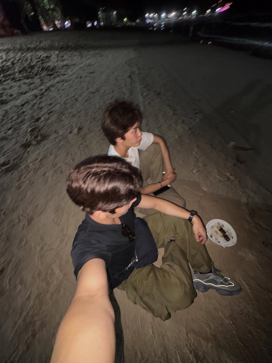 จุนมิน #ATBO กับ แทยอง #cravity

มาไทยพอทน มาด้วยกัน กูว้าวมาก......เห้โย้ว....รู้จักกันตอนได๋