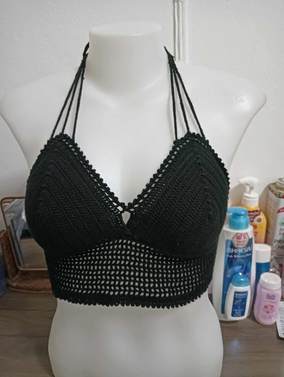 โล๊ะ! พร้อมส่ง

บิกินี่โครเชต์ (ถักเอง) ไม่เคยใส่ เน้นถักเก็บไว้
ตัวละ 100฿

อก 34-36-38
ผูกคอ ผูกหลังทุกตัว

ค่าส่ง 30฿
สนใจ ดูภาพเพิ่มเติมเดมได้เลยค่ะ
#เสื้อผ้ามือ2 #เสื้อผ้ามือสองสภาพดี #งานแฮนด์เมด #เสื้อไหมพรม #ส่งต่อเสื้อผ้า #ส่งต่อชุดว่ายน้ํา #ส่งต่อเสื้อผ้ามือสองสภาพดี