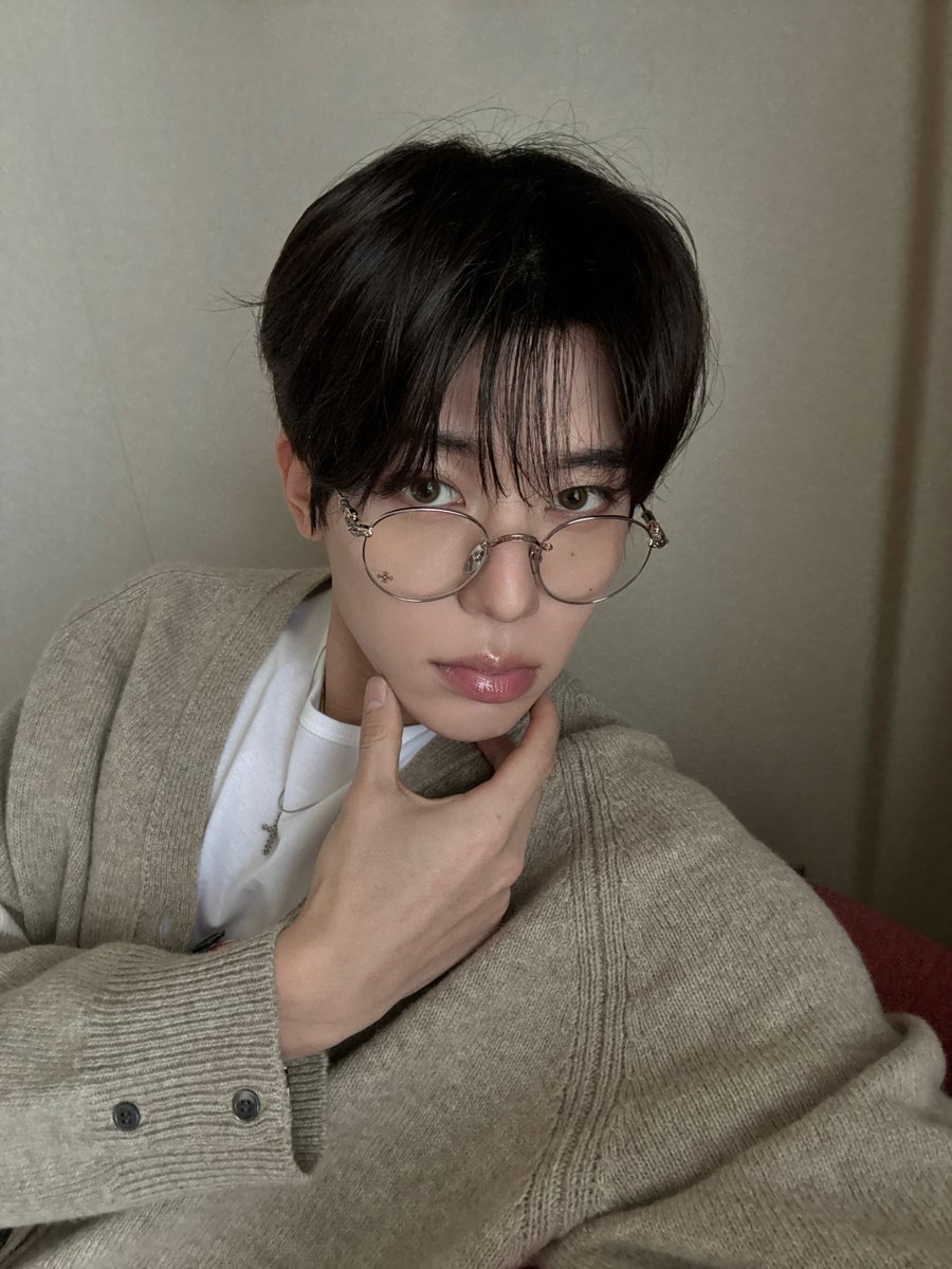 씨나몬 tweet media