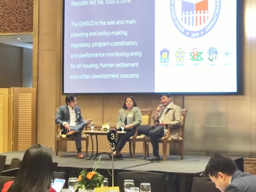 abconoza_BW's tweet image. [PANEL DISCUSSION 1] Ibani C. Padao of @DHSUDgovph and Pammy Olivares-Vital of @ovialandPH talk about “Redefining Inclusivity: Making Urban Spaces for Everyone” with @JesDLSantos of @News5PH 
| #BusinessWorldInsights #SmartCommunities