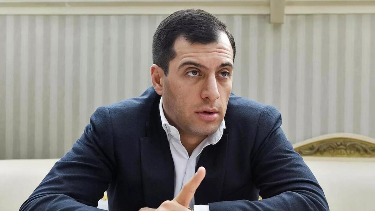 Բորիս Ավագյանին ինքնասպանության հասցնելու հատկանիշներով Քննչական կոմիտեն վարույթ է նախաձեռնել
buff.ly/1VmEZFO