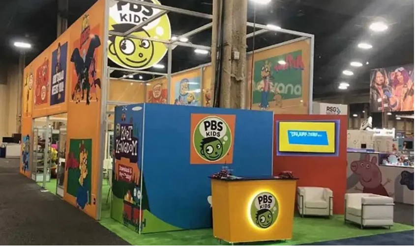 umgeeks_'s tweet photo. Want to make your event or business stand out? 🌟 Banners &amp; signs are your secret weapon! From grabbing attention to boosting brand visibility, the right design makes all the difference.See More👇

#EventMarketing #Signage #WaldorfMD

https://t.co/HjXgAcUAaF https://t.co/9JODQFfM7e