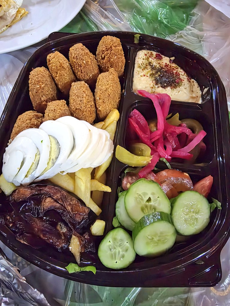 #وفر_فلوسك_مع_أيمن tweet media