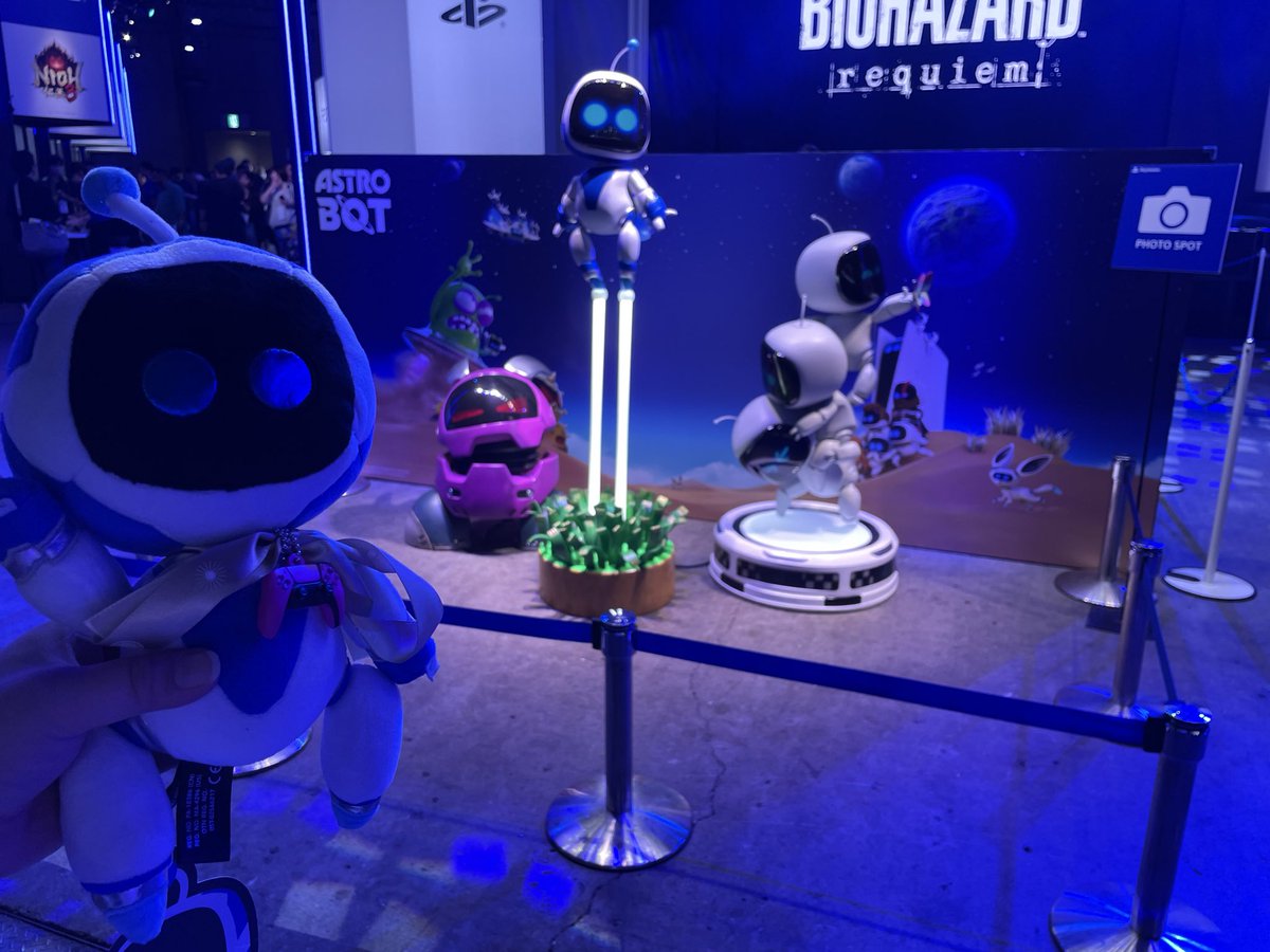 TGS2025の思ひ出3】 SIE広報さん「アストロの着ぐるみ....着ぐるみって 