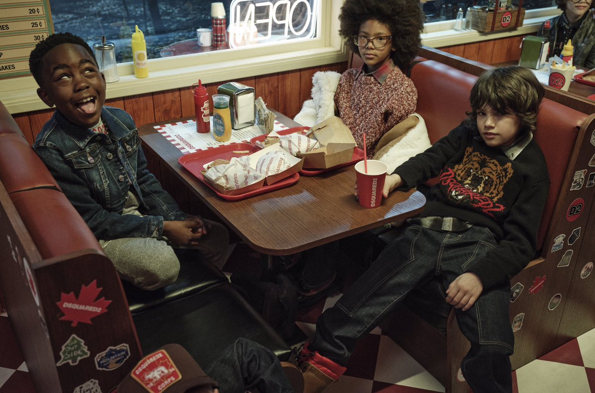Dsquared2's tweet photo. Kids’ table? Nah, #D2KIDS run the diner.

Unveiling the new D2 Kids FW 25 Campaign, lensed by #GiampaoloSgura #ChrisBoalArtists &amp; inspired by timeless Canadian diner nostalgia.

Discover the collection now at https://t.co/t9rEQMNoLv &amp; select stores worldwide.

#DSQUARED2 https://t.co/B7YZGcp88D