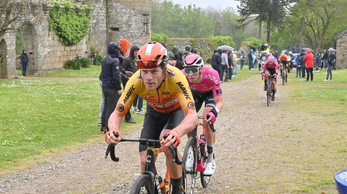 Le baroudeur sud-africain de 30 ans Morné Van Niekerk a prolongé avec St Michel - Preference Home - Auber 93 pour la saison prochaine 🖊️

#cycling #cyclisme