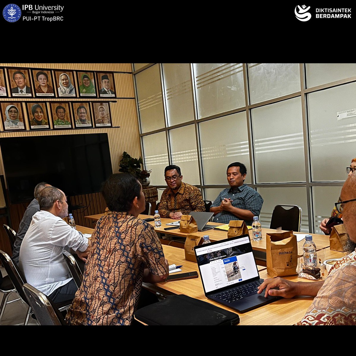 BiofarmakaIPB's tweet image. Kunjungan PT. Aurora Alam Khatulistiwa

biofarmaka.ipb.ac.id/251003-visitin…

#Kunjungan
#Kolaborasi
#Inovasi
#RisetUntukBangsa
#TropBRC
#IPBUniversity
#IPBNesian
#KampusTerbaik
#KampusMerdeka
#Bogor