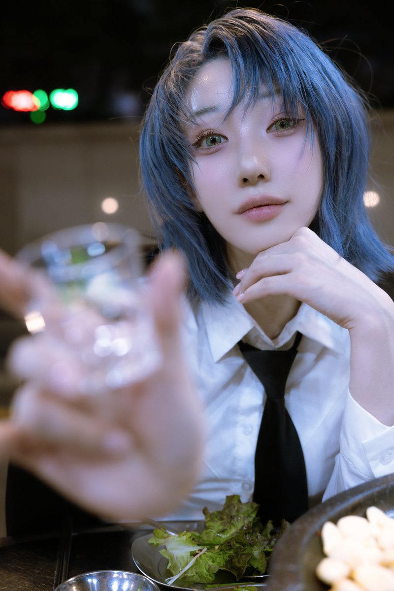 #괴담출근 

D조 회식 ~ !

은하제 <a href="/es_hyein/">혜인 hyein</a> 
p. <a href="/charara_p/">채우</a>