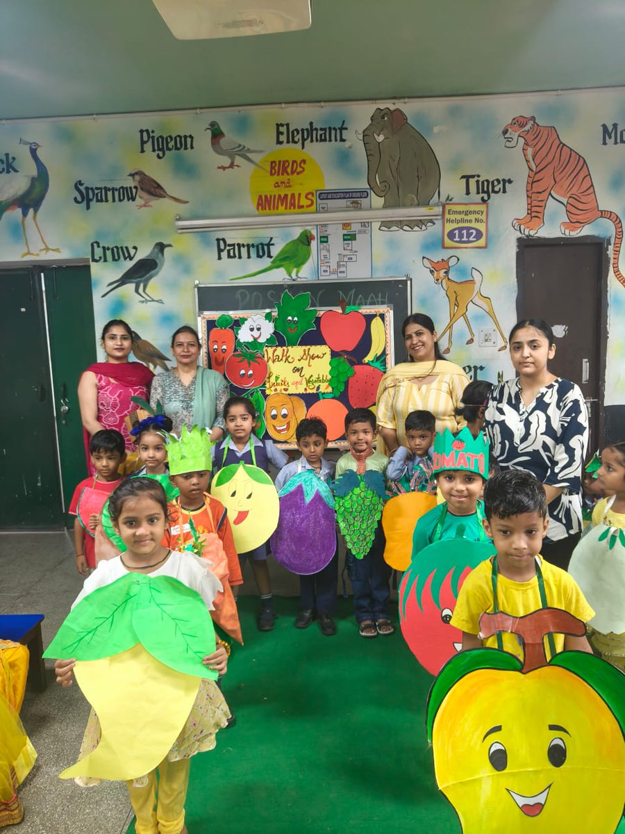 gmhs42's tweet image. 3/10/2025
Our tiny tots walked the ramp in a Fashion Show on Healthy Food Habits. The activity creatively spread the message of eating right and staying healthy from a young age. #CreativeKids  #LearningWithFun
@SchoolEduChd 
@EduMinOfIndia 
@MoHFW_INDIA 
@chandigarh_admn