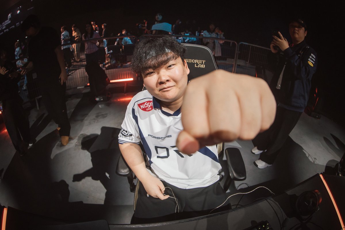 VALO2ASIA tweet media