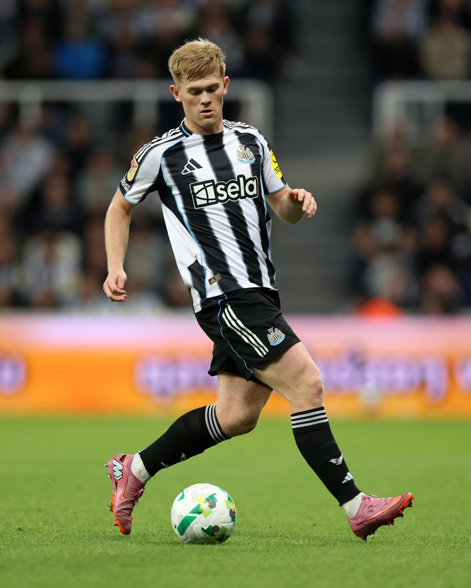 Eddie Howe on Fabian Schär and Lewis Hall:

"Fab has been good, of course concussion protocols we respect and understand. He followed it and now he’s back and has been good. Lewis has been more complex, just trying to get him to feel totally confident in his body again. He is