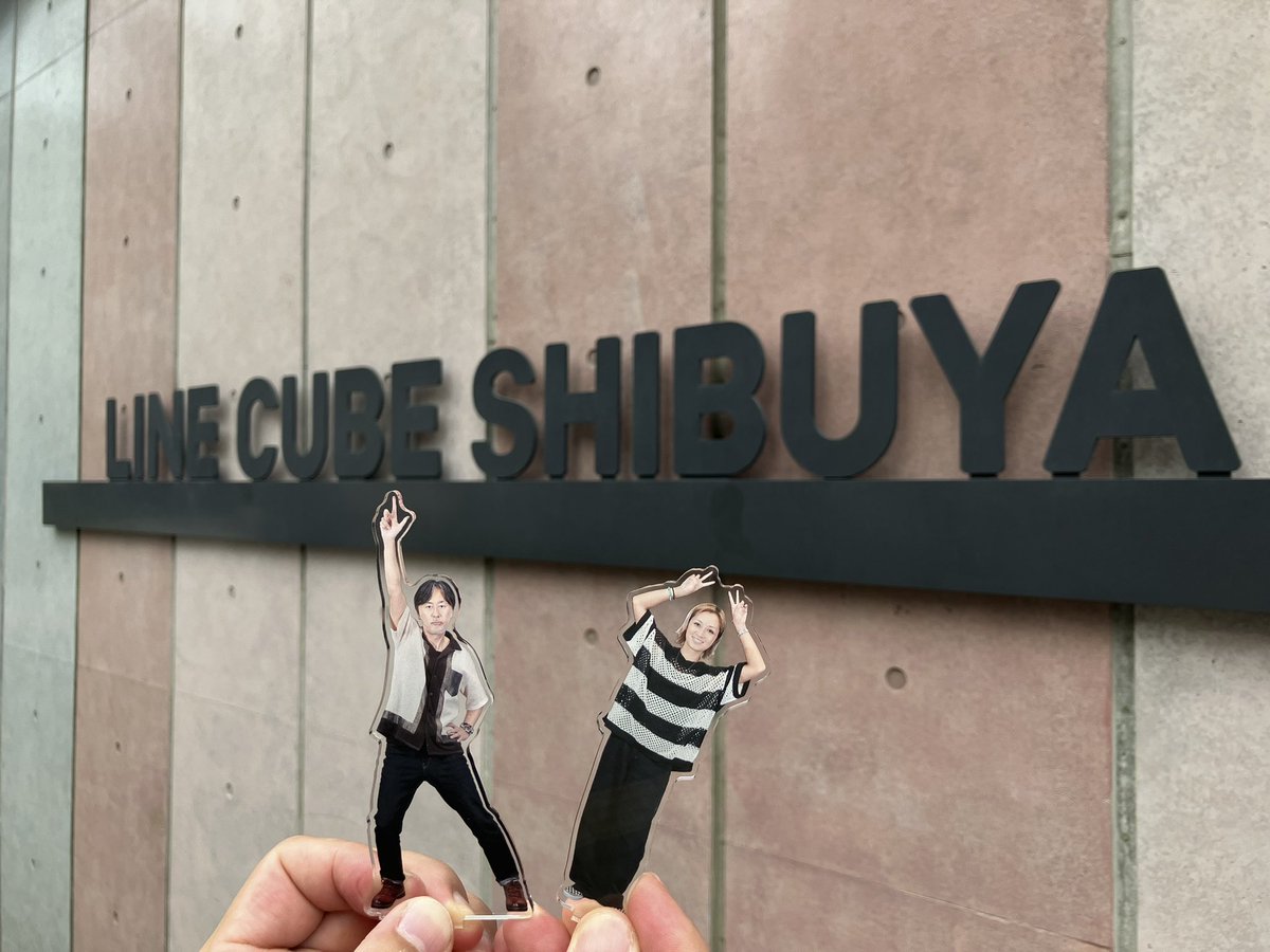 Bz_s_and_a_DoAs's tweet photo. 本日、10/3「Do As Infinity 26th Anniversary LIVE」in LINE CUBE SHIBUYAに参戦の皆さん!素晴らしくさいっっっこうなLIVEを楽しんできて下さいね!!!(*≧∀≦*)/✨✨✨
#DoAs26周年 #DoAs26th
#DoAs #DoAsInfinity
#26thAnniversaryLIVE
#LINECUBESHIBUYA #渋谷
#伴都美子 #大渡亮
#DEEPFOREST https://t.co/4bhxRrTqgc