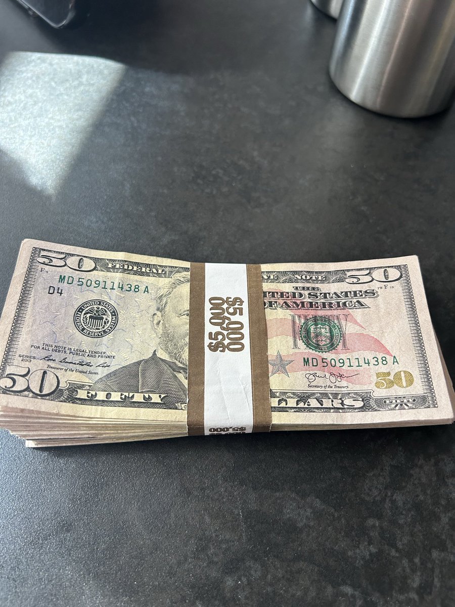 LSB1961LSB's tweet image. Joe and I just hit the #Crap table for 6k each. Joe rolled for a little bit over an hour this morning @Muscede1Cesidio 
#cruiseShip