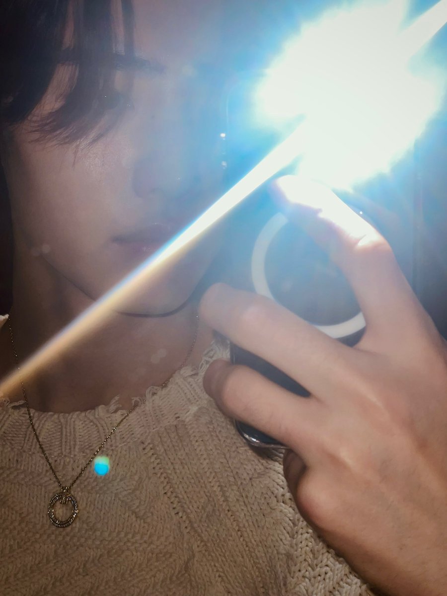 devillbea's tweet image. 𝐷udo que exista algo mejor que tener una #k𝕚w𝕚ʼびv𝕚rtuα𝑙ː𝚍αtǝ ★ y si la hay los reto a que la digan, una tarde chismeando con la frutita favorita del condado ♡🥝 siempre te alegra el día y más cuando the #周年𝜗𝑙αd𝕚ǝ te hace reír, 𝕝a amo.

αme𝕣tumǝ' ♡᥀ #𝔷e𝕣o.