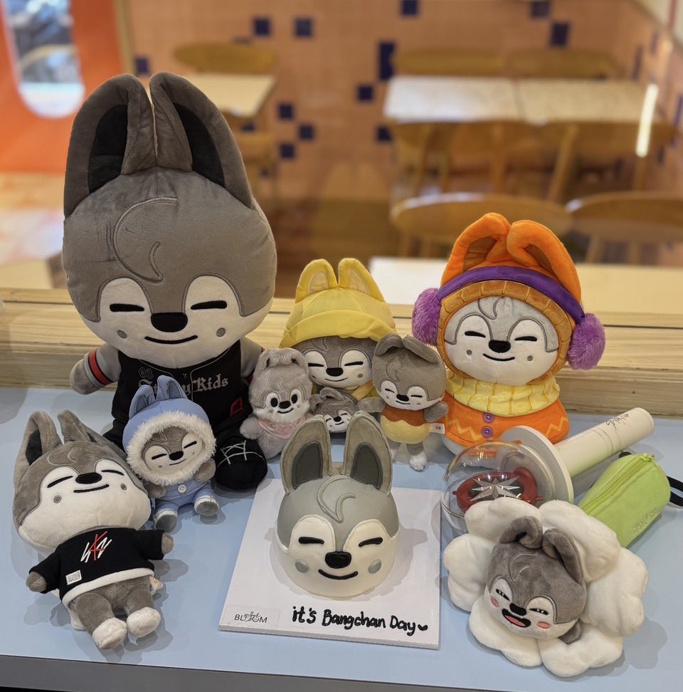୨♡ ʜᴀᴘᴘʏ ʙɪʀᴛʜᴅᴀʏ ʙᴀɴɢ ᴄʜᴀɴ ♡୧

📍Sugar Bloom Atelier 
#HappyBangChanDay
#찬이를_위해_햇살이_되어줄게
#GeniusMusicianBangChan
#StrayKids #스트레이키즈
#방찬 #BangChan