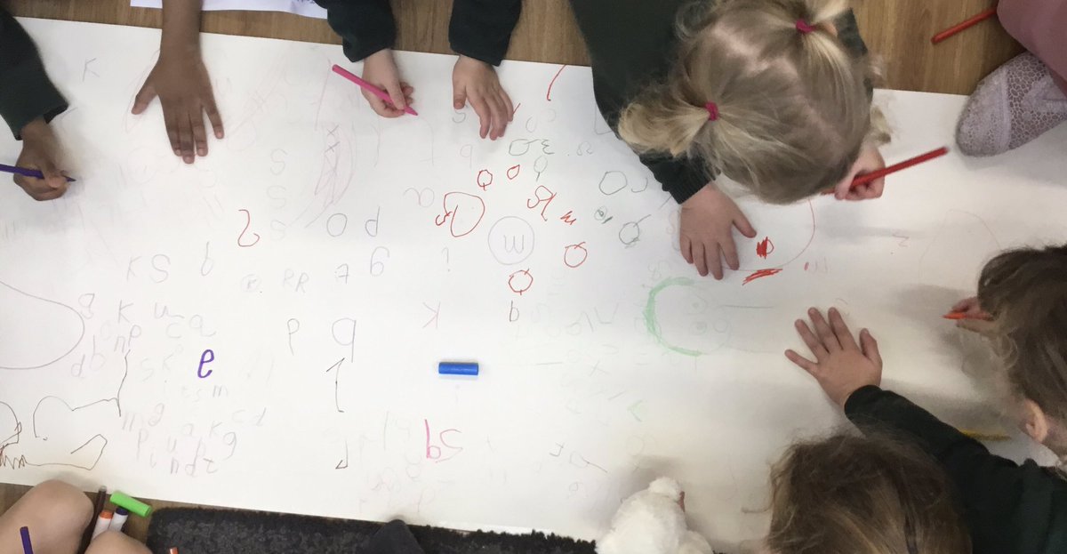 BentleyWestWS2's tweet image. A fun morning today in reception. We are hunting for letters in the pumpkin patch 🎃 and practicing our letter formation. #BWReception #BWPhonics