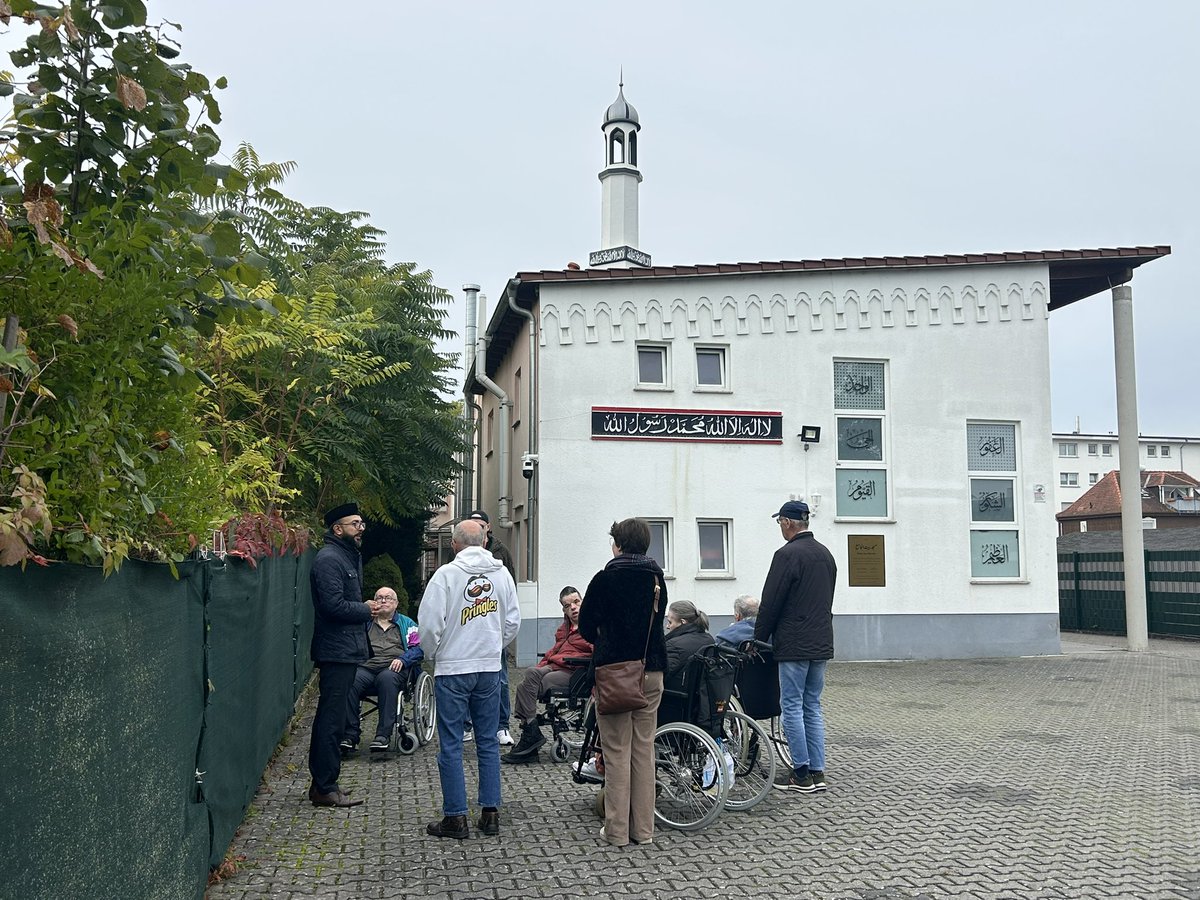 butt_wahidbutt's tweet photo. #TagDerOffenenMoschee #Baituljame https://t.co/V1UdR5Oczm